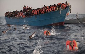 شاهد..المهاجرون عبر المتوسط يواجهون الموت غرقا