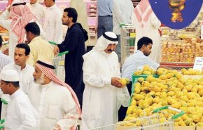 مردم چند کشور عربی استفاده از کالاهای اماراتی را تحریم کردند