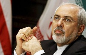 ظريف: الوفد الايراني برئاسة روحاني اجرى محادثات ممتازة في كوالالمبور 