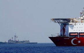 قوات حفتر تهدد أنقرة بإستهداف البحرية التركية