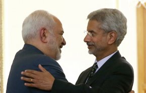 ظريف: اواصر تاريخية لا تنفصم تجمع بين ايران والهند