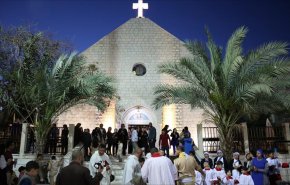 الإحتلال سيسمح لمسيحيي غزة بالاحتفال في الضفة

