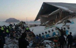 12 کشته در سقوط هواپیمای مسافربری قزاقستان