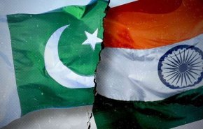 باكستان تجري مناورات بحرية وتحذر الهند بشأن ’كشمير’