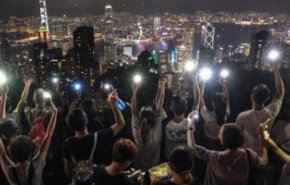 الغاء احتفالات 2020 في هونغ كونغ بسبب مظاهرة حاشدة ليلة رأس السنة