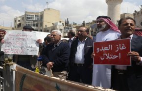 'مظاهرة غضب' ضد 'مجرمين' سلموا رقبة الأردن للصهاينة