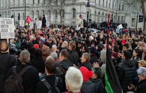 تظاهرات مردم انگلیس علیه اقدامات آمریکا در راستای افزایش تنش با ایران

