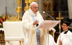 البابا يدعو للحوار وضبط النفس بعد اغتيال الشهيد سليماني