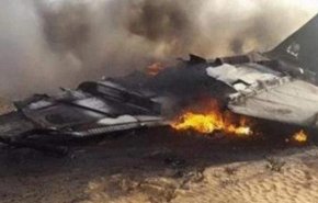 تحطم طائرة عسكرية باكستانية ومقتل طياريها
