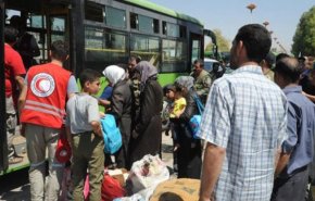 خروج العشرات من ريفي حلب وإدلب.. باتجاه المناطق الآمنة