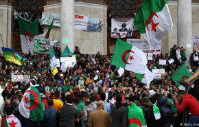 ادامه اعتراضات در الجزائر 