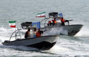 توقيف 3 زوارق صيد كويتية لدخولها المياه الإيرانية