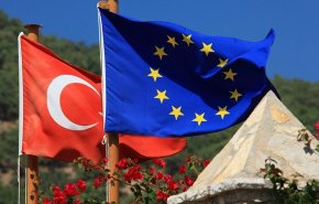 الاتحاد الأوروبي يحذر تركيا من التنقيب في «المتوسط»