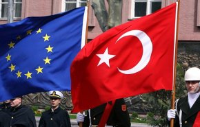 اروپا کاهش کمک‌های مالی به ترکیه را تکذیب کرد
