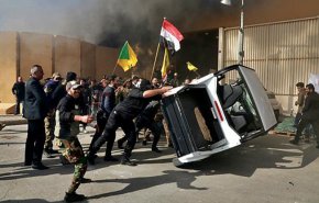 شاهد.. حالة الرعب التي تعيشه السفارة الامريكية في بغداد 
