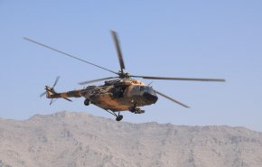 إصابة 4 جنود أفغان في هجوم صاروخي على مروحية عسكرية