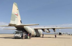 امدادرسانی هوایی عُمان به مجمع‌الجزایر سقطری + عکس