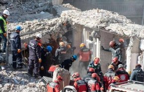 تركيا... انتشال ضحايا الزلزال من تحت الأنقاض والقتلى بازدياد