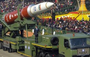 ارتش هند در یک رژه بزرگ 'موشک ضد ماهواره' به نمایش گذاشت
