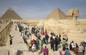 سفير الصين لدى مصر يعلن ترحيل كافة السياح الصينيين خلال 5 أيام