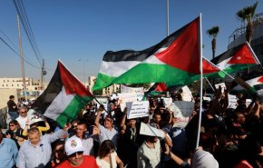 تظاهرات گسترده هزاران نفر از مردم اردن در محکومیت معامله قرن