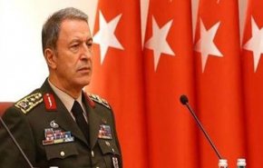 وزیر دفاع ترکیه عازم مرز سوریه شد