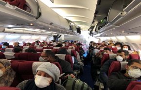 وصول طائرة مصرية تقل 300 مواطنا من الصين