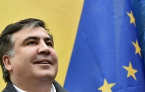 رئيس جورجيا الأسبق يتنبأ بتفكك أوكرانيا إلى خمس دويلات