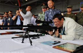 رئيس الفلبين بصدد إلغاء اتفاقية دفاع مشترك مع اميركا