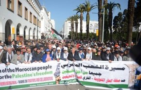 تظاهرات گسترده در «تونس» و «مراکش» علیه «معامله ترامپ»/ تظاهرکنندگان شعارهای ضد آمریکایی سر دادند