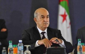 رئيس الجمهورية الجزائرية يعود إلى أرض الوطن