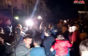 شادی مردم شهر حلب در پی پیروزی های اخیر