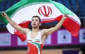أول ميدالية ذهبية إيرانية في بطولة آسيا بالمصارعة الرومانية