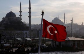 تركيا تعيد اعتقال ناشط حقوقي بارز عقب تبرئته