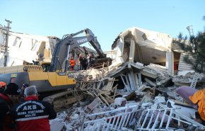 کشته شدن ۹ تن و تخریب 1066 ساختمان در زمین لرزه در شرق ترکیه