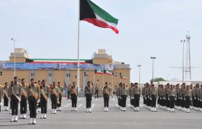 الكويت تعلن تعطيل الدراسة أسبوعين للكليات والمدارس العسكرية