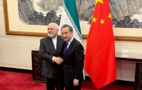 گفتگوی تلفنی وزیر خارجه چین با ظریف/ آمادگی ارسال کمک ها و ارائه روش های مبارزه با کرونا