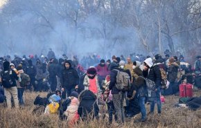 الأمم المتحدة تكشف عدد المهاجرين على الحدود بين تركيا واليونان

