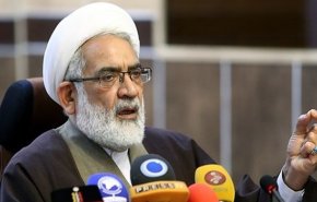 المدعي العام الايراني: عقوبة الاخلال بالنظام الصحي تعادل 