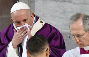 بابا الفاتيكان يخضع لفحص فيروس ’كورونا’