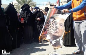 تصاویر تظاهرات صدها زن فلسطینی در محکومیت معامله قرن