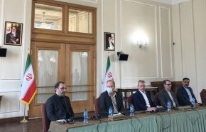نشست اقدامات پیشگیرانه و کنترلی ایران در پی شیوع کرونا با حضور دیپلمات های خارجی مقیم تهران