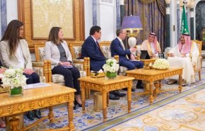وزیر خارجه انگلیس با شاه سعودی دیدار کرد

