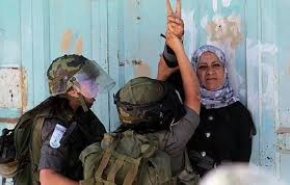 في يوم المرأة العالمي.. الاحتلال يواصل اعتقال 43 فلسطينية