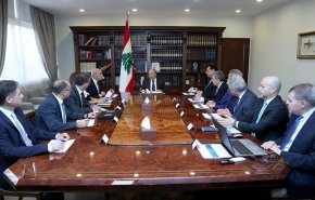 لبنان... المجتمعون في بعبدا يؤيدون الحكومة بأي خيار لإدارة الديون