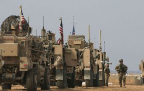 مردم سوریه کاروان نظامی آمریکا را سنگ باران کردند