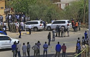 السودان يهدد بالحسم وتفكيك النظام القديم+صورة