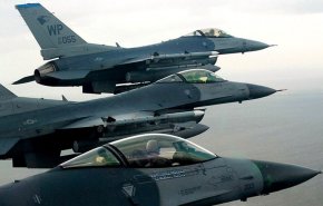 پرواز جنگنده های آمریکایی بر فراز بغداد