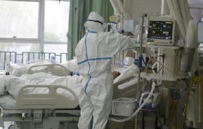 مسن‌ترین بیمار کرونایی ایران از بیمارستان بم مرخص شد
