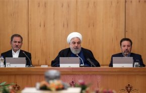 مجلس الوزراء الايراني يبحث تعزیز خطط اللجنة الوطنية لمكافحة كورونا